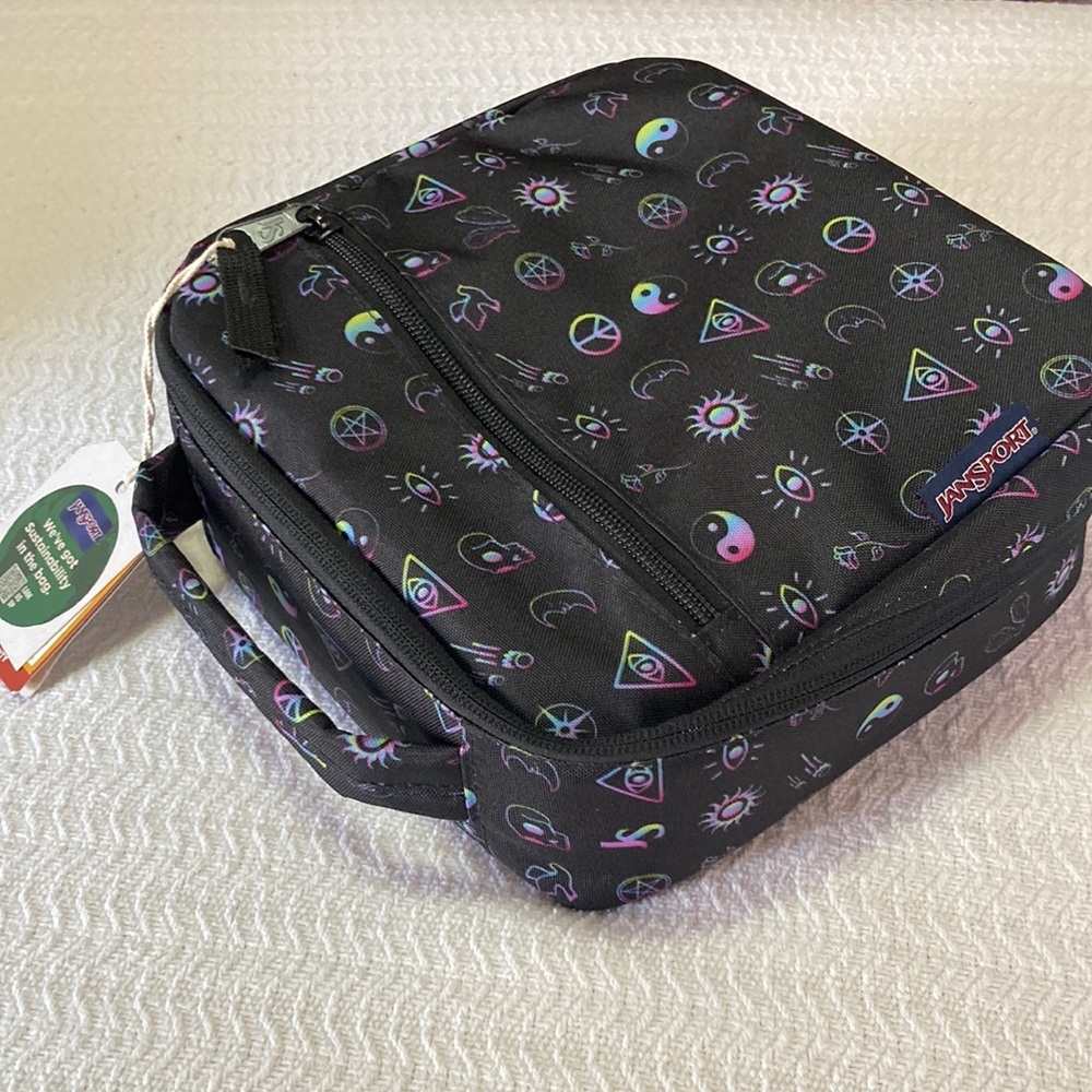 Jansport lunch break zippered lunch bag.